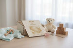 Lade das Bild in den Galerie-Viewer, Erinnerungstruhe für Kind und Baby mit Fotogravur
